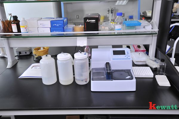 DSC_1040_副本.jpg 乙腦病毒實驗室工作區