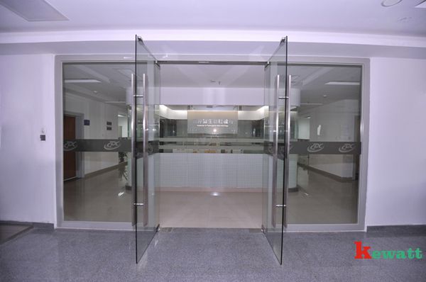 DSC_1046_調整大小_副本.jpg 出入境實驗室大門